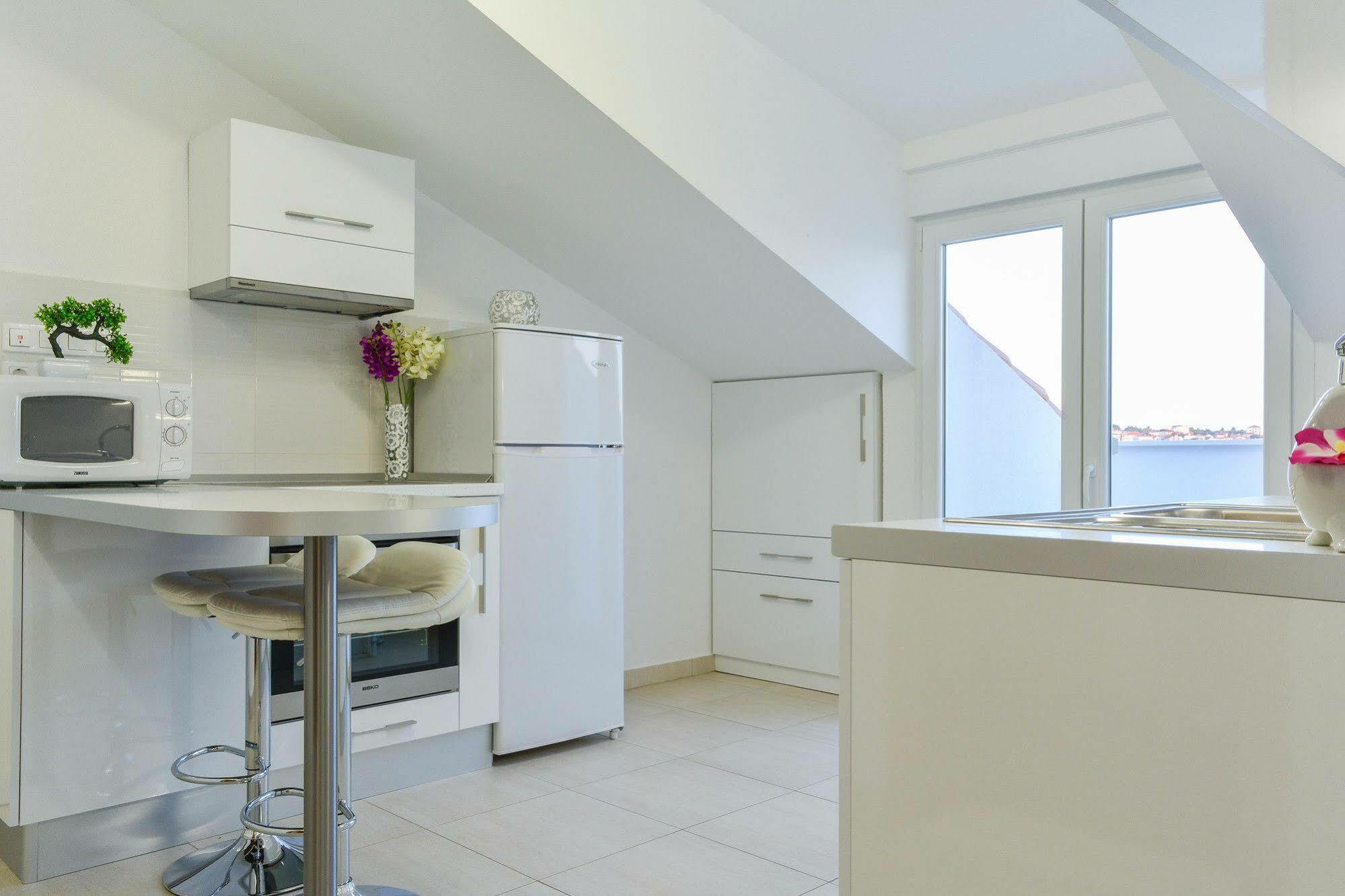 Luxury Apartments Villa Tea تروغير المظهر الخارجي الصورة