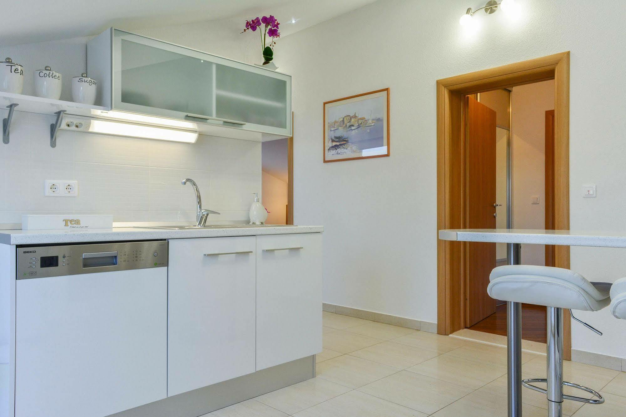 Luxury Apartments Villa Tea تروغير المظهر الخارجي الصورة