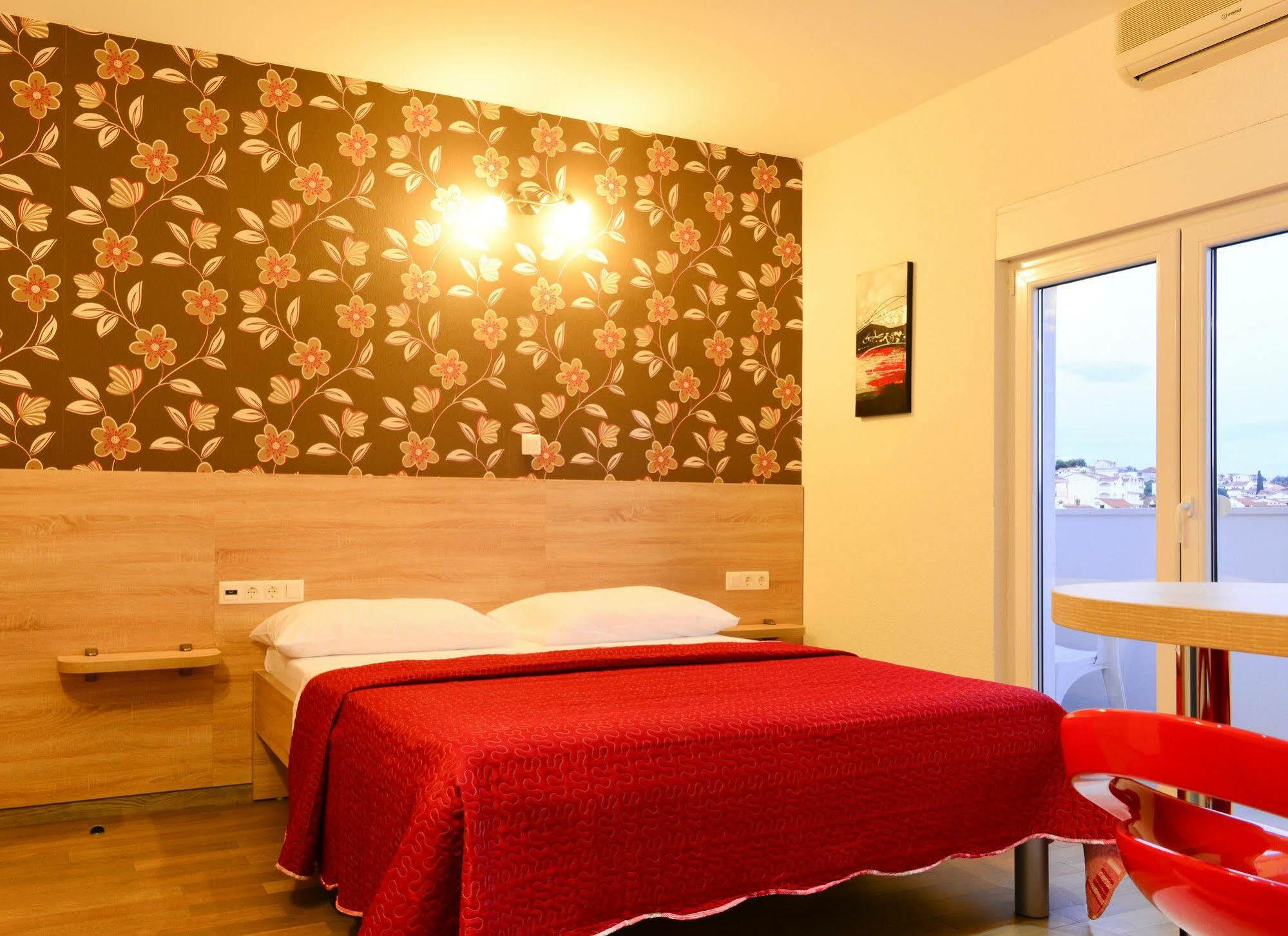 Luxury Apartments Villa Tea تروغير المظهر الخارجي الصورة