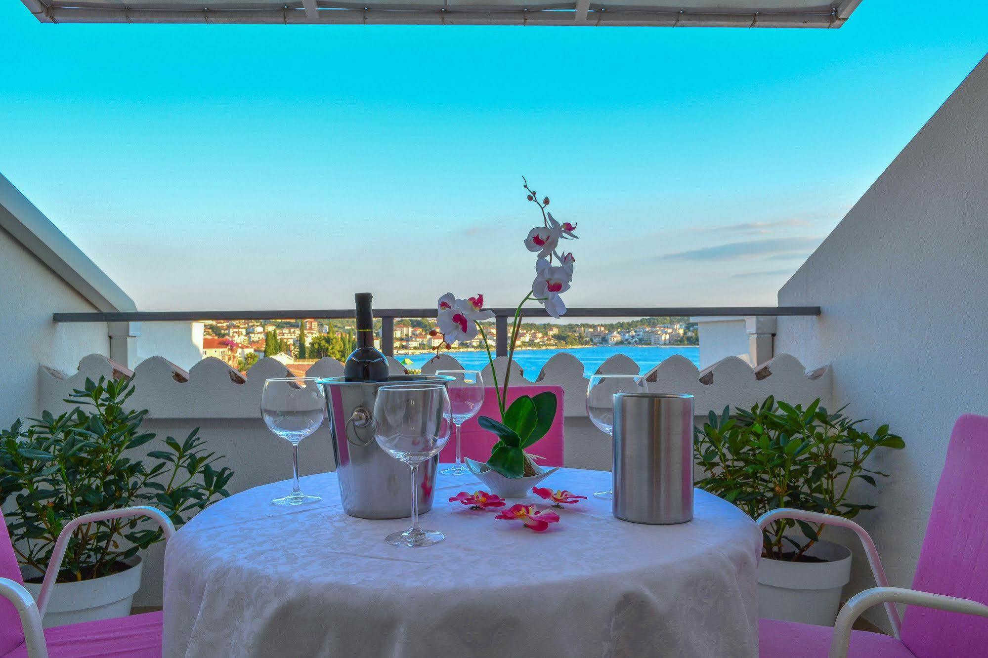 Luxury Apartments Villa Tea تروغير المظهر الخارجي الصورة