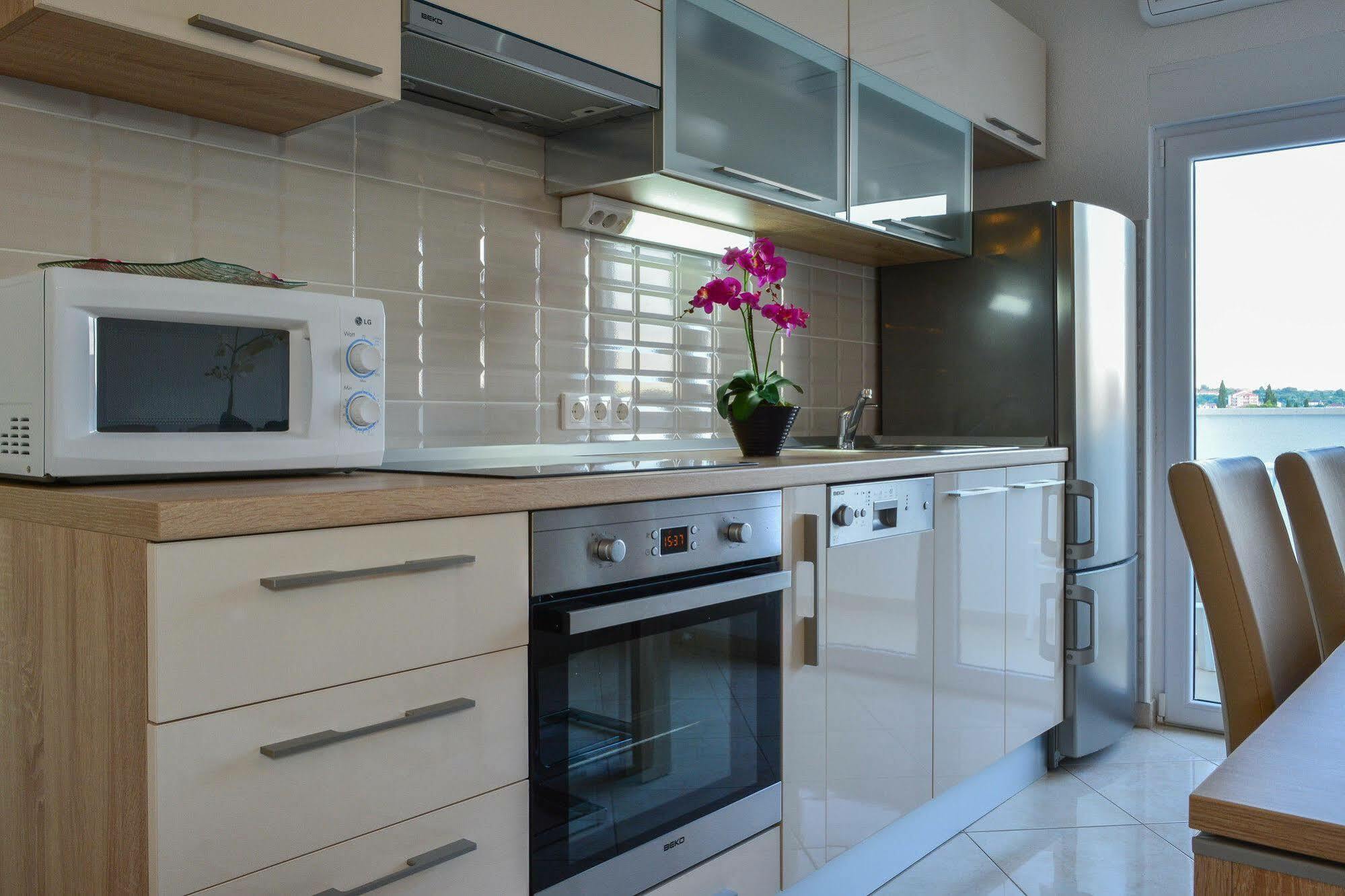 Luxury Apartments Villa Tea تروغير المظهر الخارجي الصورة