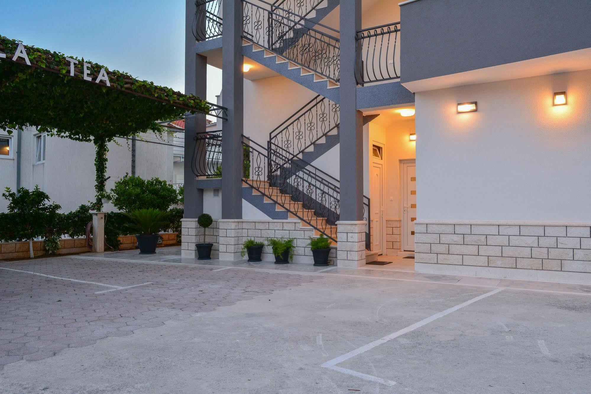 Luxury Apartments Villa Tea تروغير المظهر الخارجي الصورة